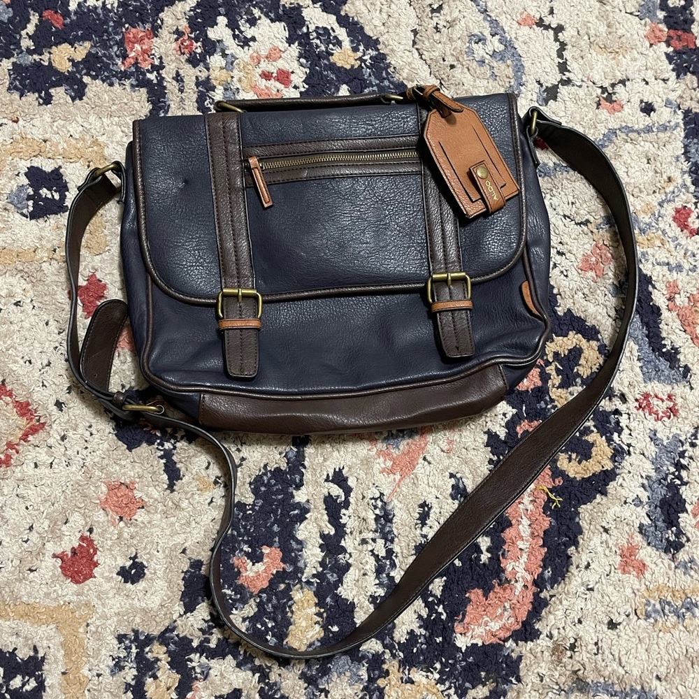 Aldo Laptop Messenger Bag with adjustable straps